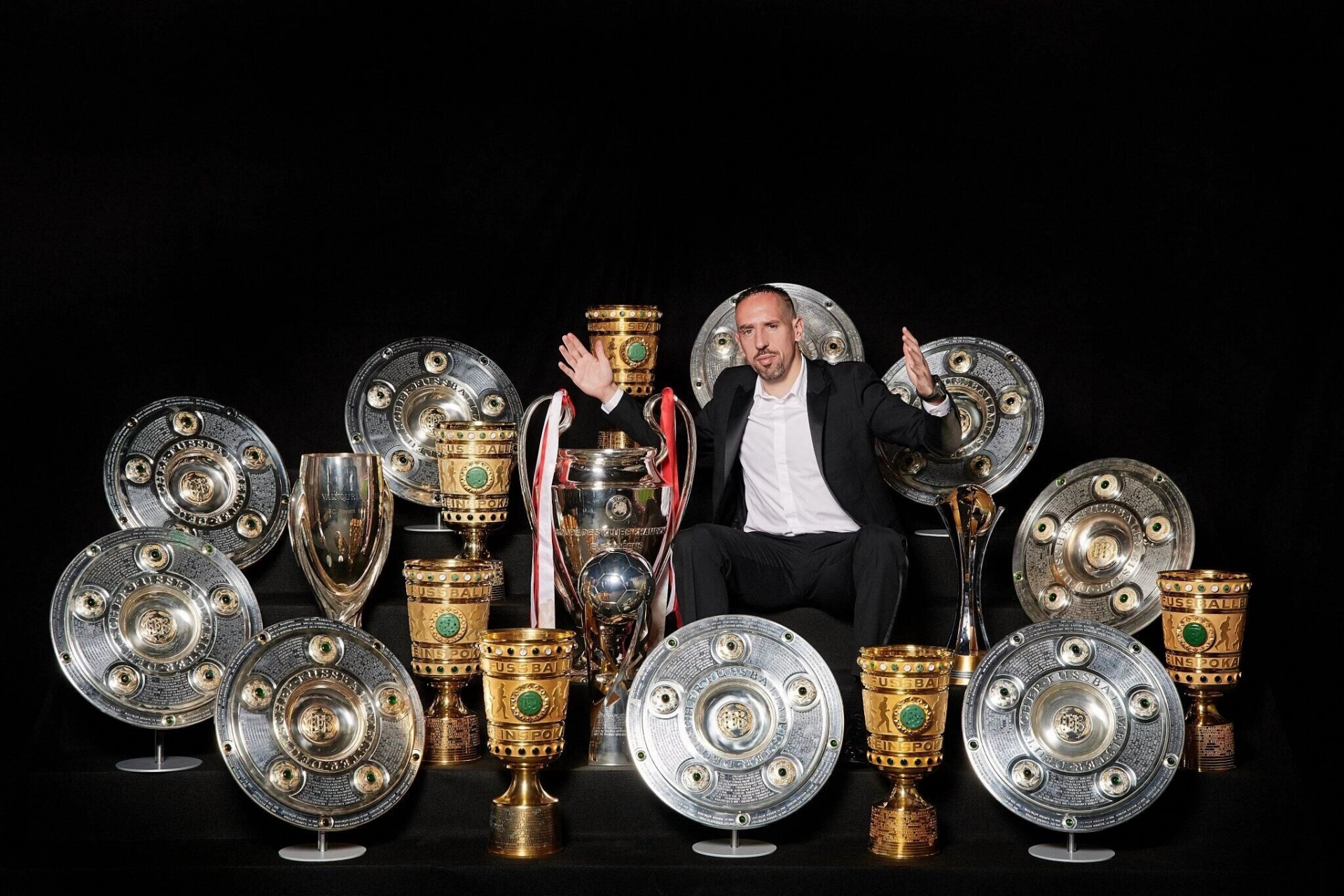 九游官方-强硬的安德森是国足主帅最优解